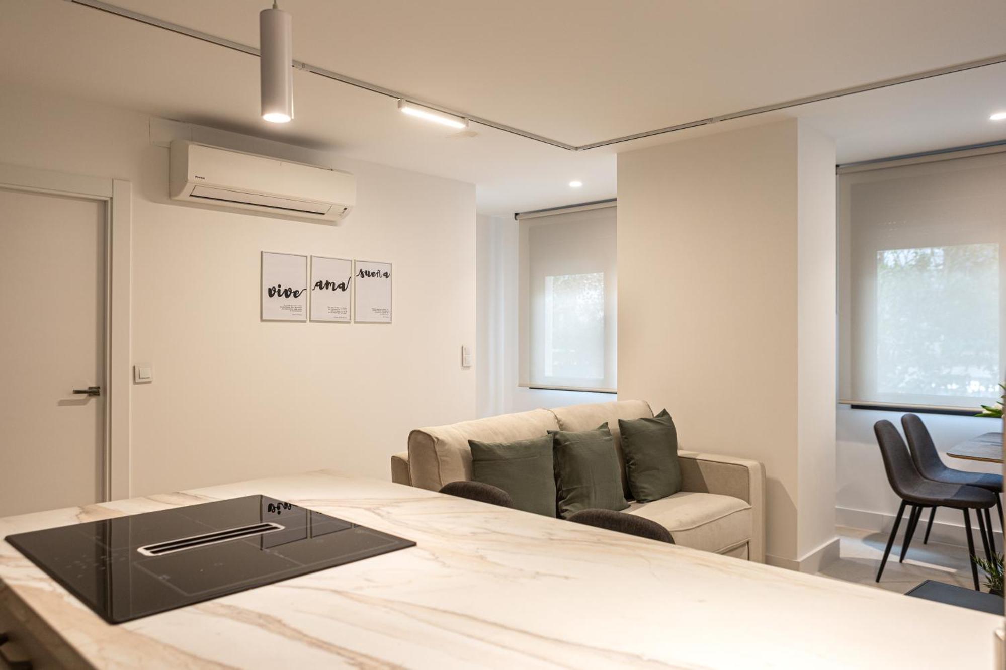 Royar Apartamentos Jaén Eksteriør bilde